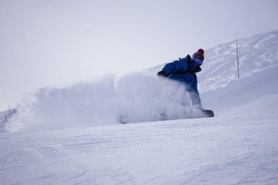 Centrale agence La Toussuire snowboard activity