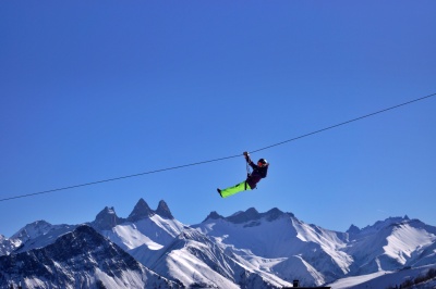 Centrale agence La Toussuire extreme activity winter