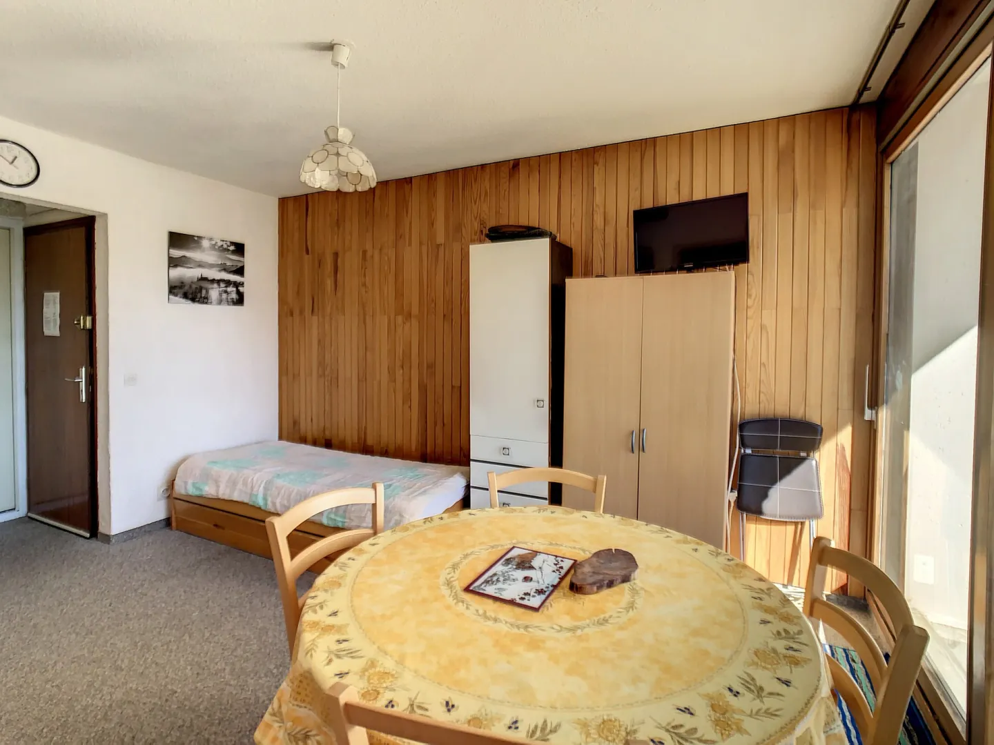 BEL185 / Studio / La Toussuire / 0