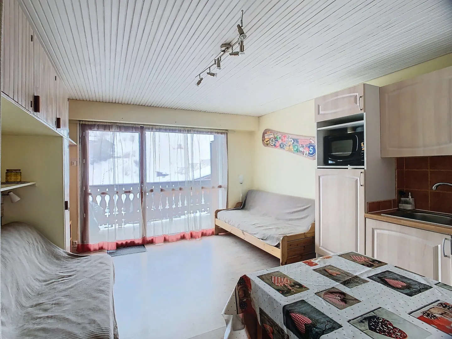 PNG18 / Studio cabin / La Toussuire / 0