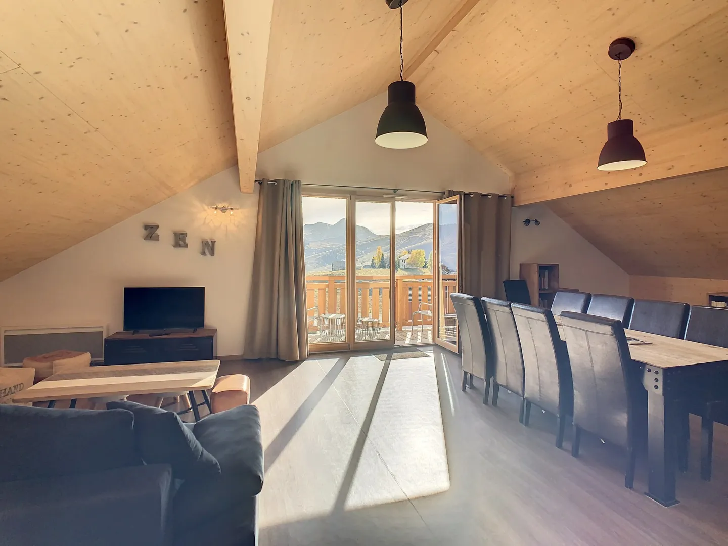 LYS301 / 4 rooms / La Toussuire / 0