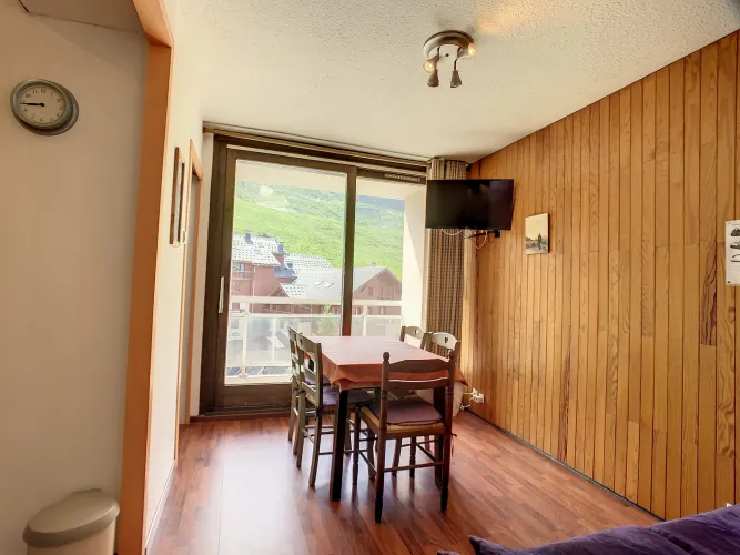 COQ164 / 2 rooms (1 bedroom) / 4 people
