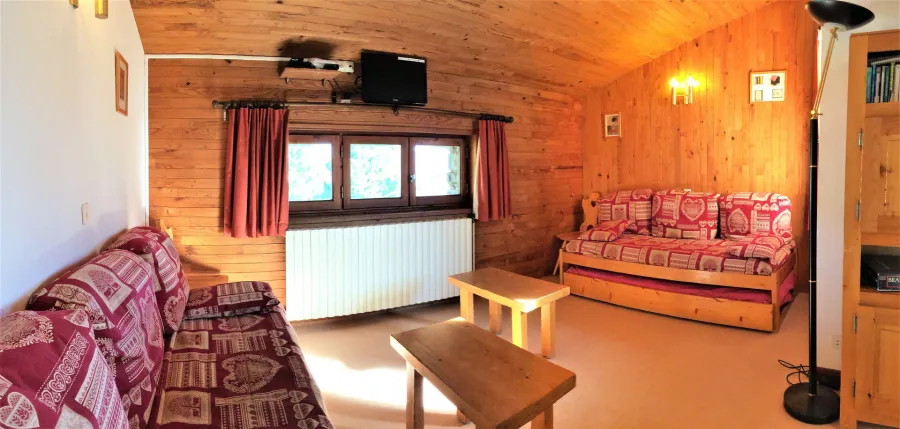 ROC_3 / 3 rooms (2 bedrooms) / 8 people