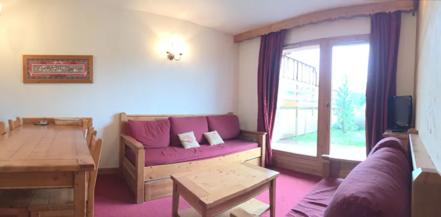 ES_C0008 / 3 rooms (2 bedrooms) / 6 people