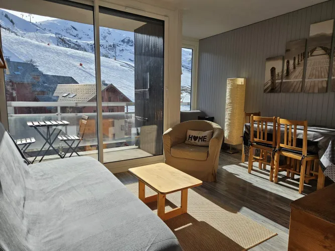 COQ163 / charming 5 sleeping apartment next the slopes