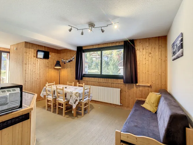 LYS1 / Apartment 6 persons